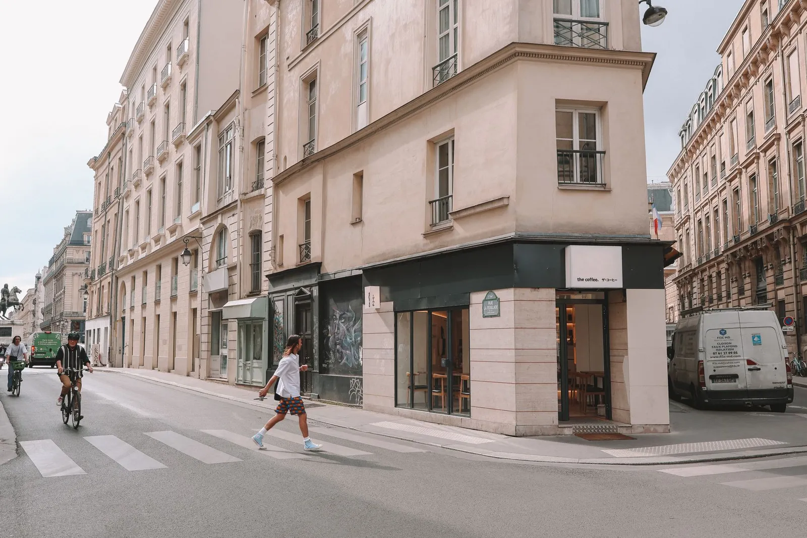 Capturing daily life on a picturesque street in Paris, France.
