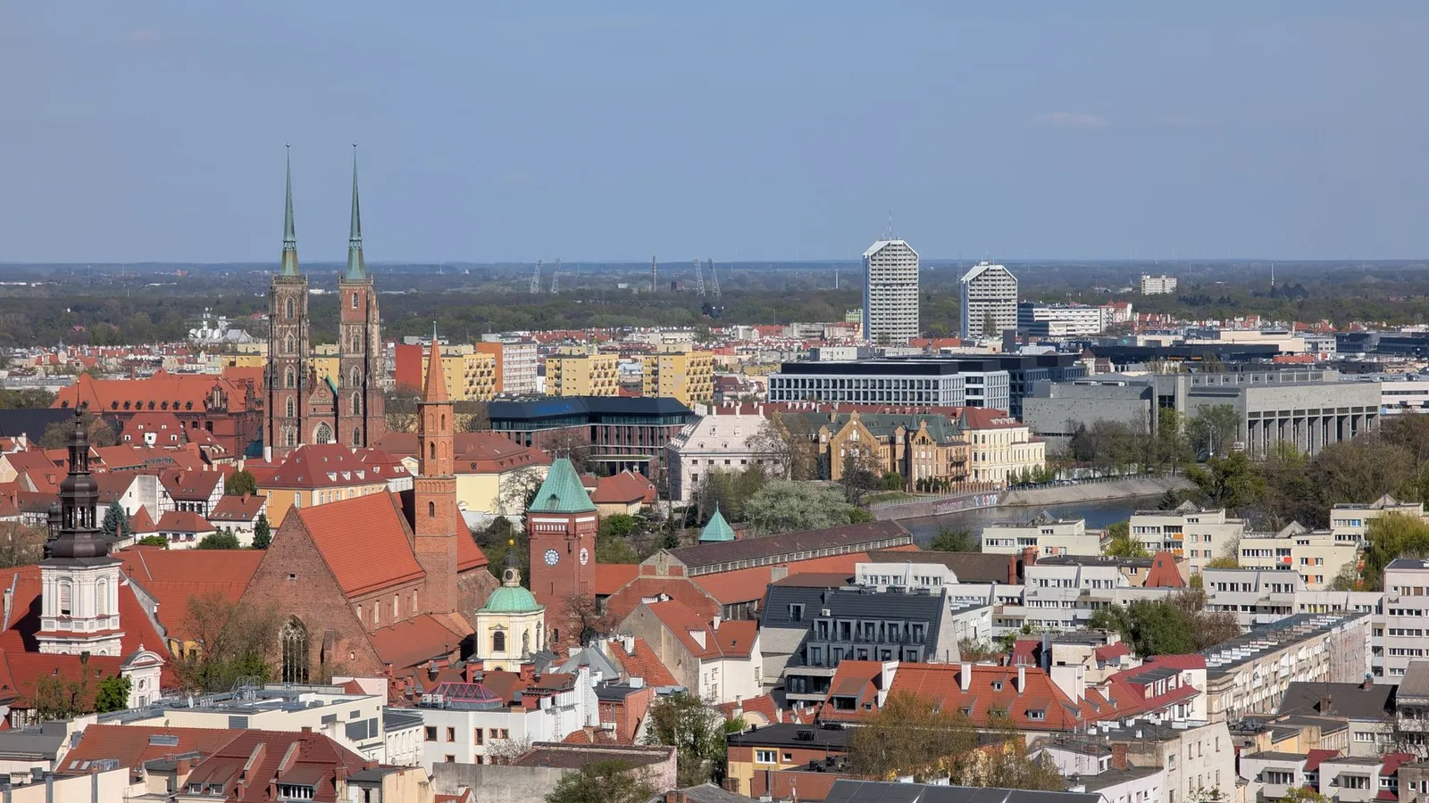 A stunning aerial view of Wrocław showcasing its historic architecture alongside modern buildings.